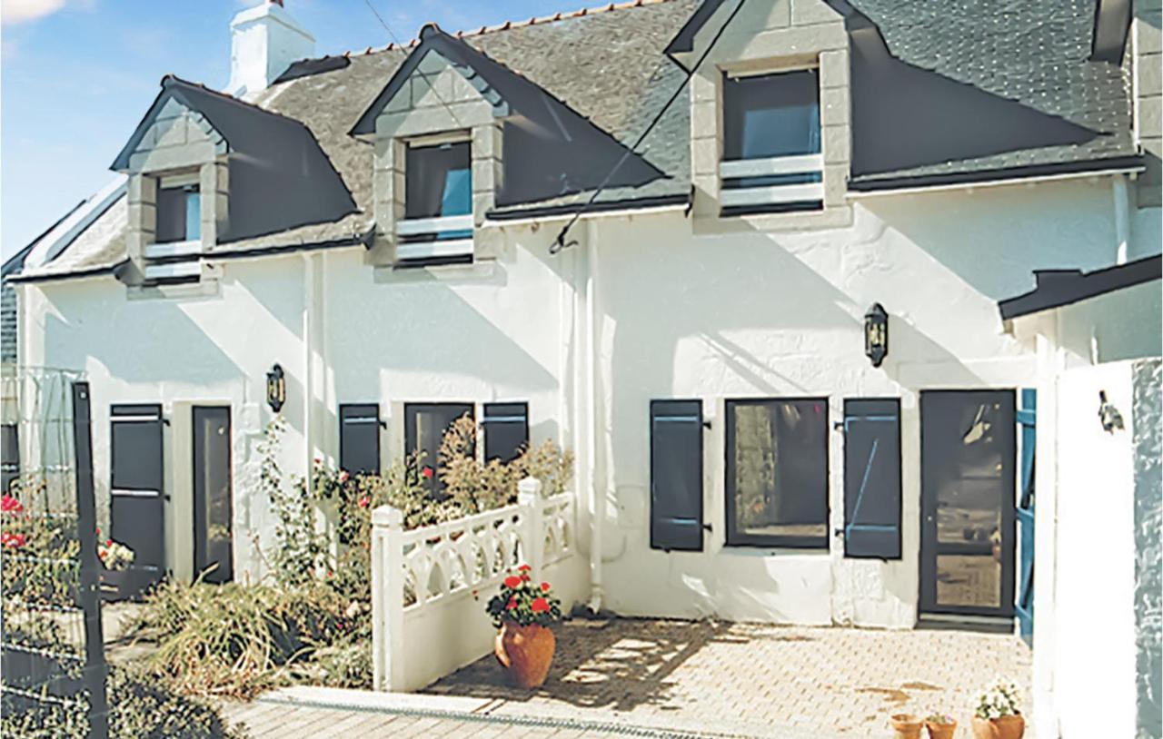 Lovely Home In Cadouarn With Wifi Sene Exterior photo