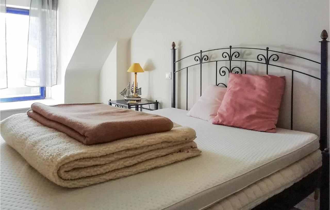 Lovely Home In Cadouarn With Wifi Sene Exterior photo